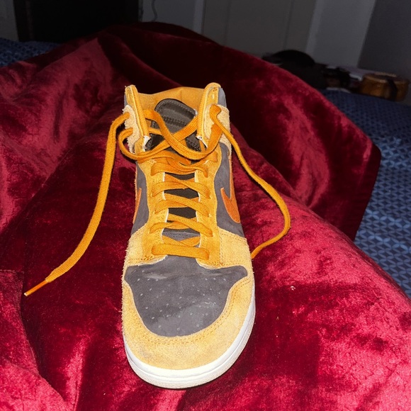 Nike Dunk high dark curry - Picture 3 of 4